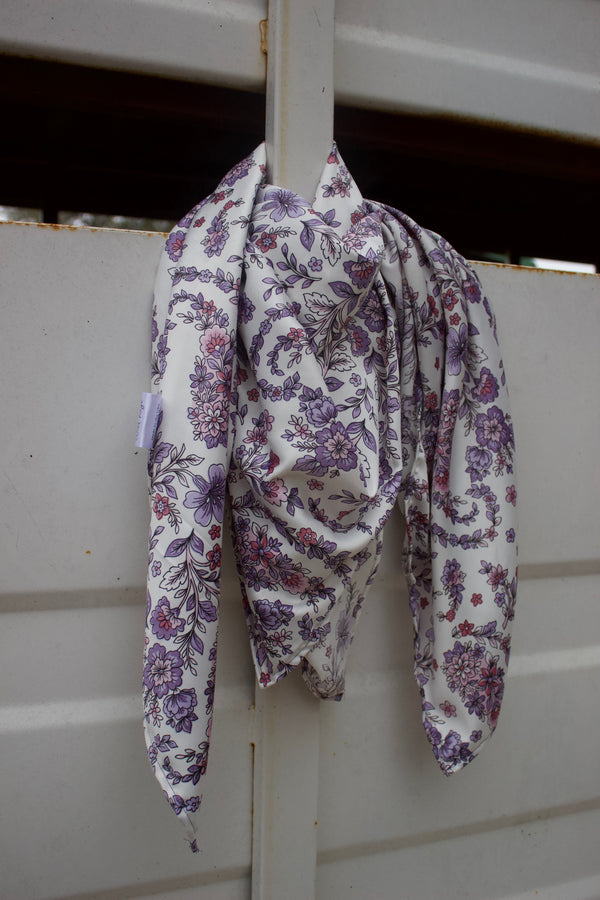 Outlaw rose in white